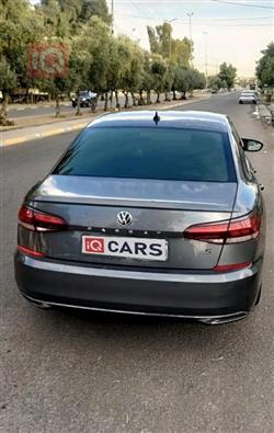 فولكسفاغن باسات